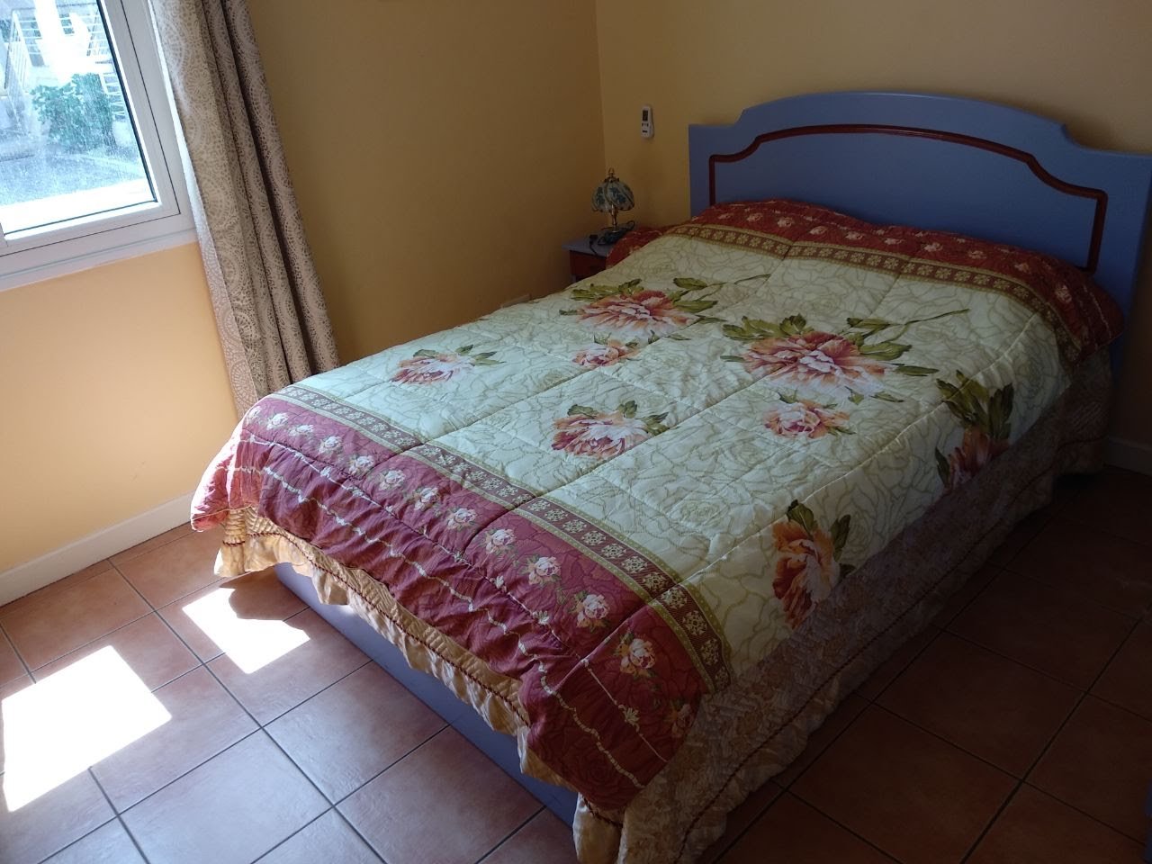 Chambre principale de la Résidence Mayom à Flic en Flac